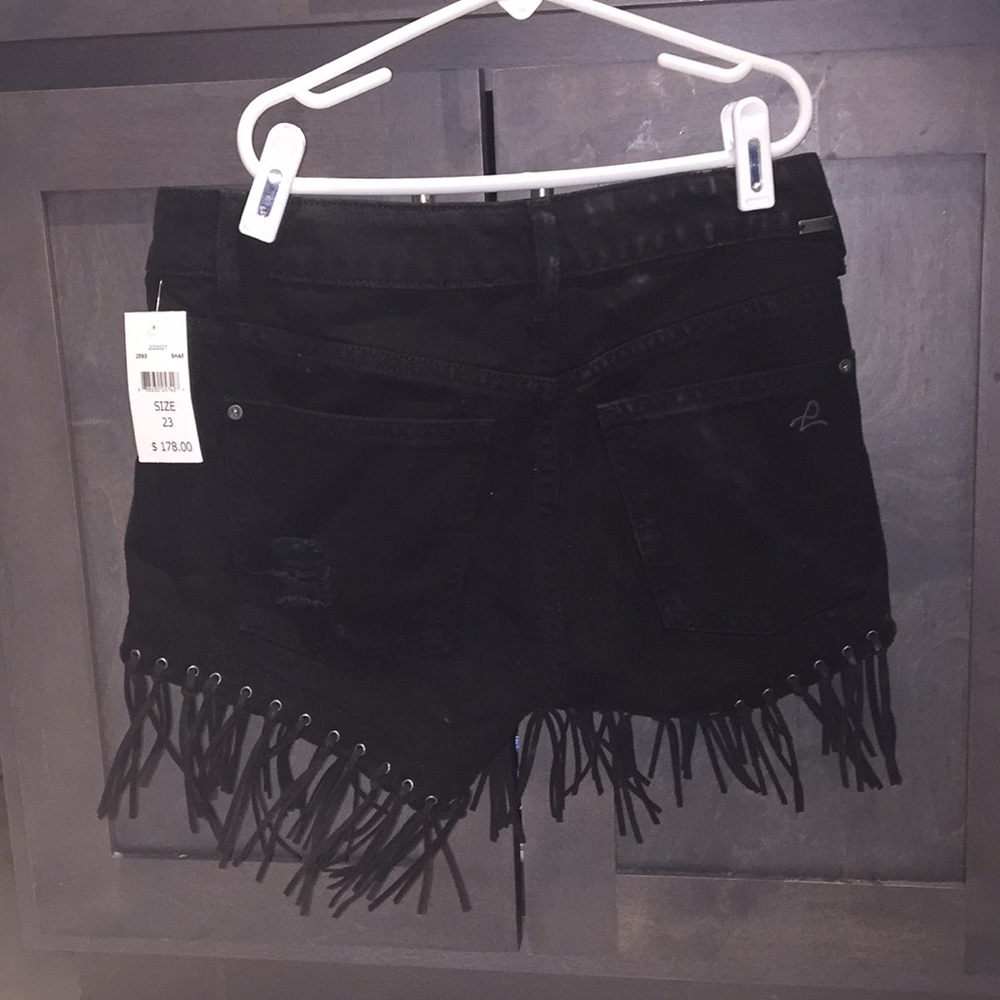 DL1961 ivy high rise fringe shorts - Picture 3 of 3